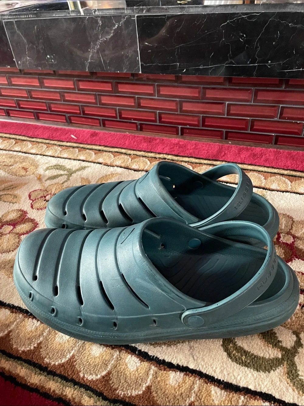 Rugged Shark Men’s Slip-On Clogs in Dark Teal Green